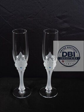 Swarovski Star of the North Champagne Flutes Austria Crystal Frosted Stem